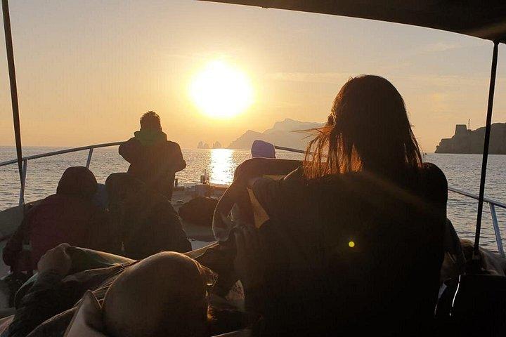 Private Sorrento to Capri 4-Hour Boat Cruise with Limoncello