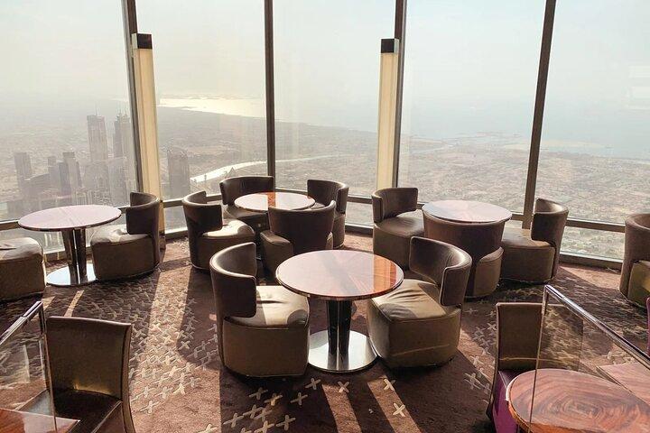 Genießen Sie Burj Khalifa mit Abendessen in einem der Tower-Restaurants
