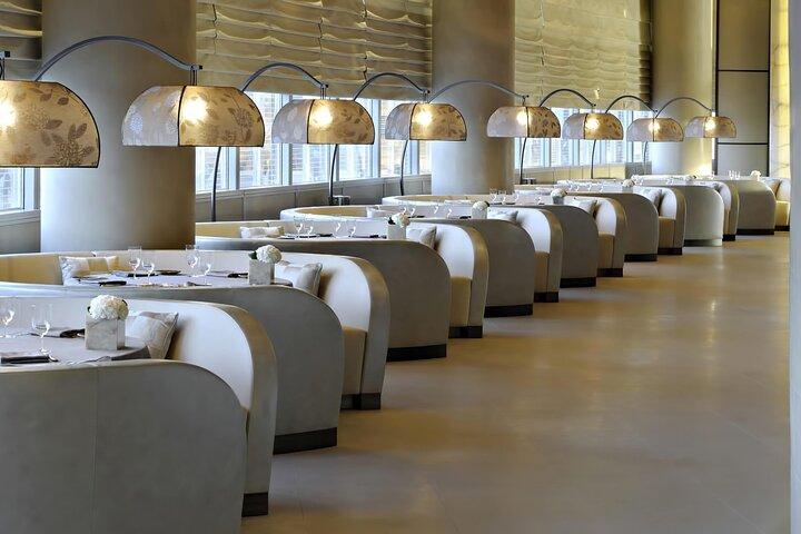Atemberaubendes Dubai Burj Khalifa mit Abendessen im Burj Club