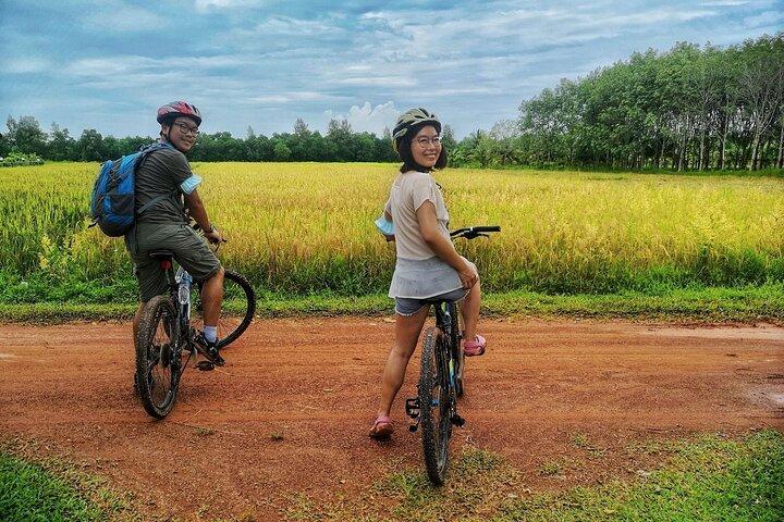 Tour de día completo en bicicleta de montaña en Koh Yao Noi desde Phuket