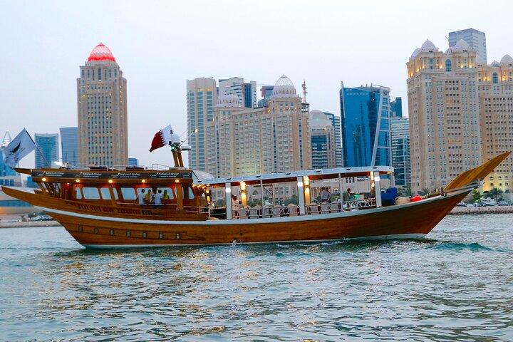 Doha stadsrundtur och Dhow båtkryssning (privat/delning)