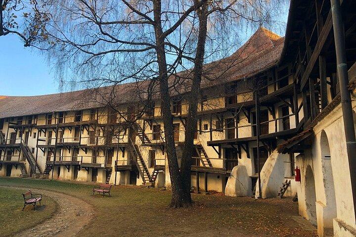 Castillo de Bran y Prejmer Iglesia Fortificada de la UNESCO desde Brasov