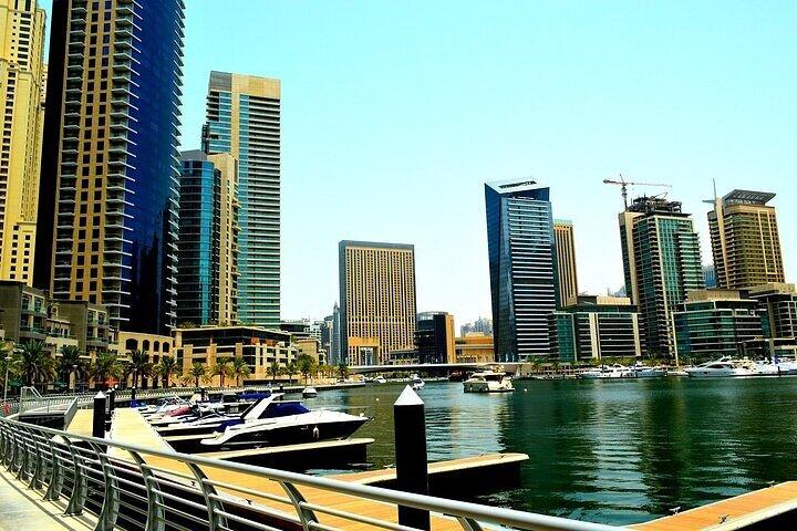 Dubai Marina Luxury Yacht från Dubai & Breakfast