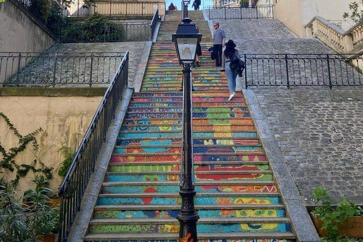 Montmartre La Bohème : 2CV, Marche & Dégustation - 2h30