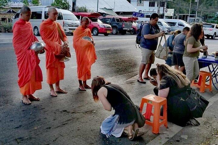 Hoteller i nærheden af Moring Buddhist Culture, Doi Suthep Temple & Market