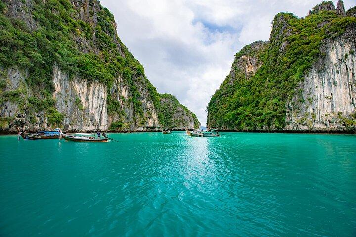 Bamboo & Phi Phi Islands, Maya & Pileh Bay Day Tour From Khao Lak