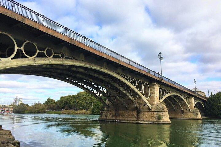 セビリアのハイライトを巡るプライベート ツアー