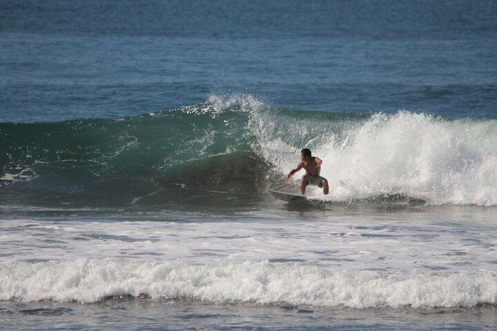 Professionele surflessen in Jaco Beach