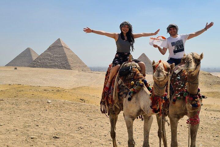 Tour privato di un giorno alle piramidi di Giza, a Memphis, a Saqqara e a Dahshur