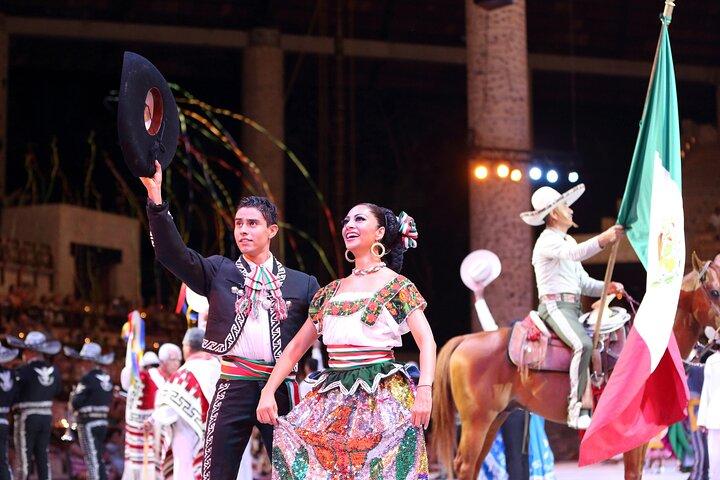 Geweldige tourdag bij Xcaret Plus + vervoer vanuit Riviera Maya
