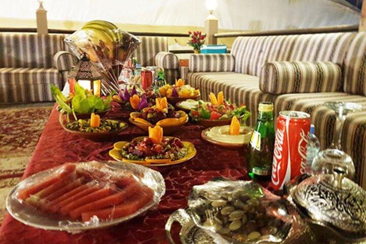 Dubai: VIP Evening Desert Safari, Camel, BBQ Dinner & Dune Bash