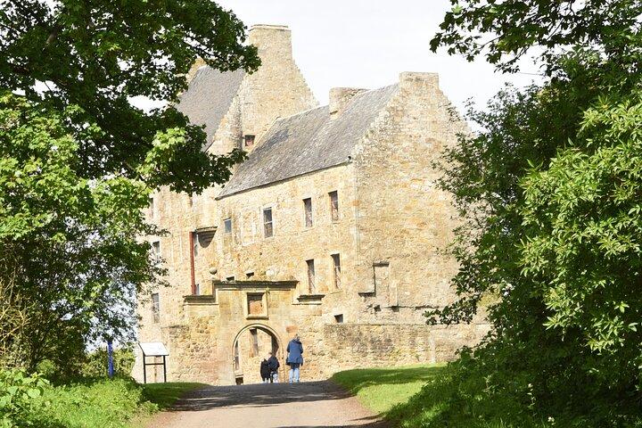 Outlander tour di mezza giornata Lallybroch da Edimburgo