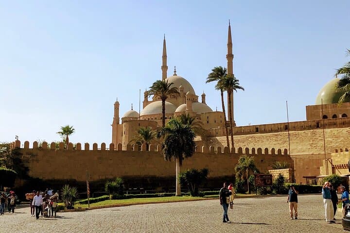Coptic Cairo, Islamic Cairo and Bazaar Insider Experience