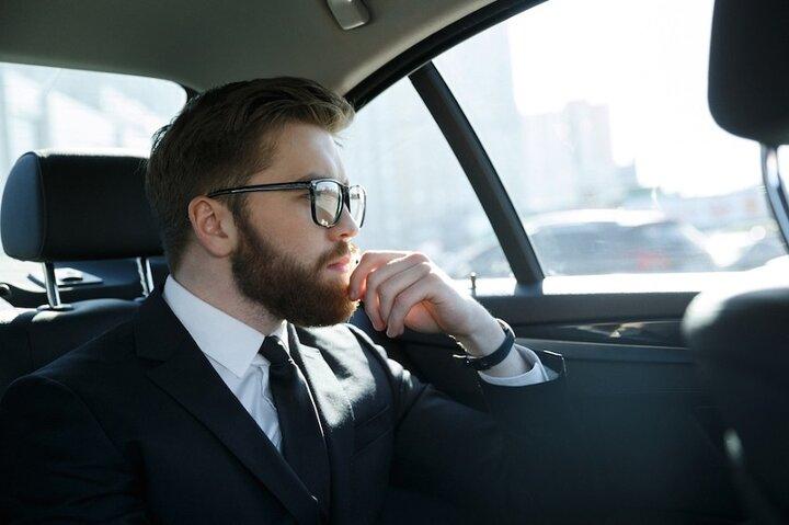 Privat flygplatstransfer mellan Paris och Paris flygplatser