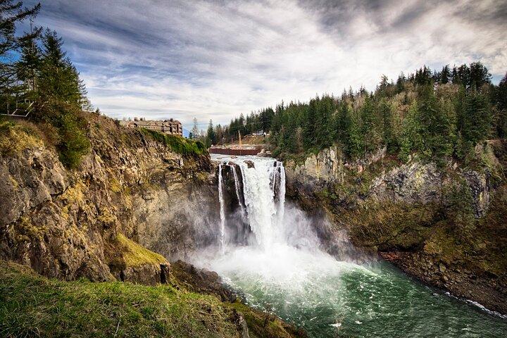 Seattle: Excursion d'une journée à Snoqualmie Falls et Leavenworth