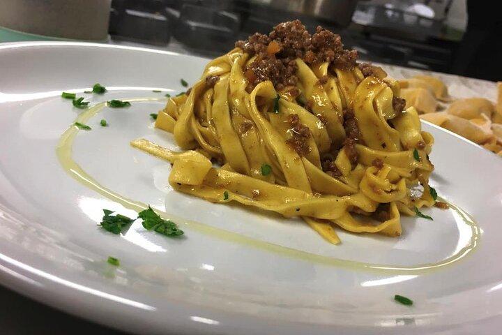Four Course Lunch Cooking Class in Italy