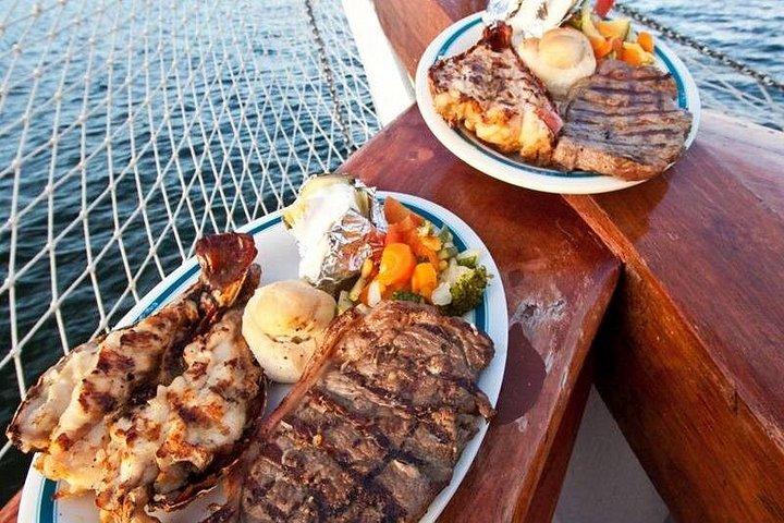 Sunset Sailing Trip aboard classic Galeon with Dinner & Open bar