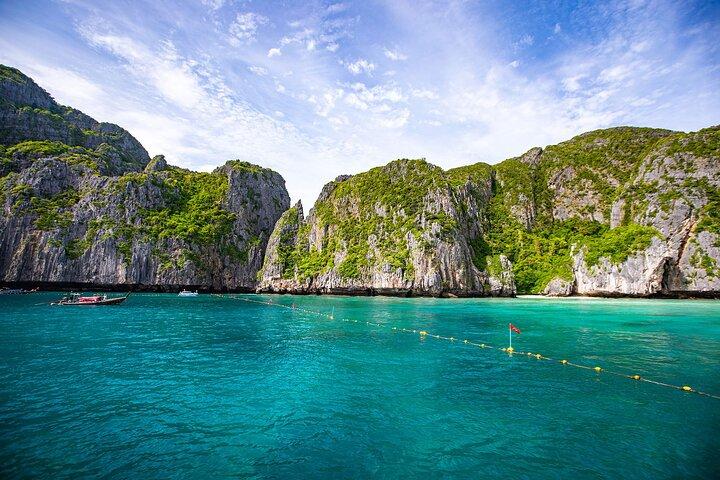 Phi Phi Islands Tagestour mit dem Schnellboot ab Krabi