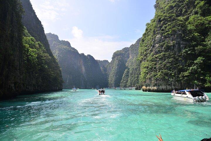 Plongée en apnée aux îles Phi Phi en bateau rapide de Koh Lanta