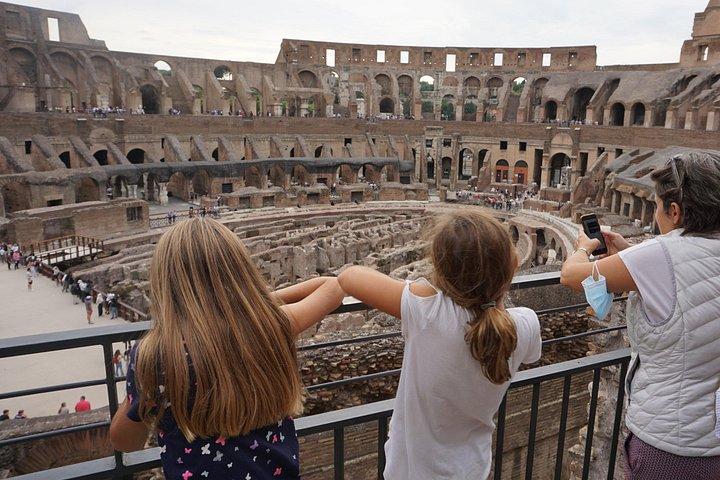Colosseum & Ancient Rome Semi-Private Tour