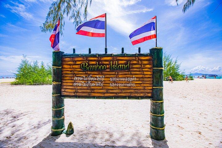 Excursion de plongée en apnée à Bamboo Island, Pileh Bay et Phi Phi Island au départ de Phuket