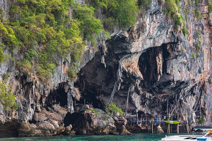 クラビからのピピ島とバンブー島のシュノーケリング ツアー