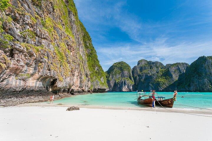 Snorkling Phi Phi Islands Tour från Phi Phi av Longtail Boat
