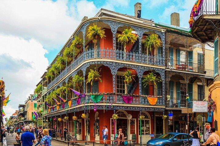 New Orleans Haunted Pub Crawl : ゴースト＆フランス語クォーターナイトライフ
