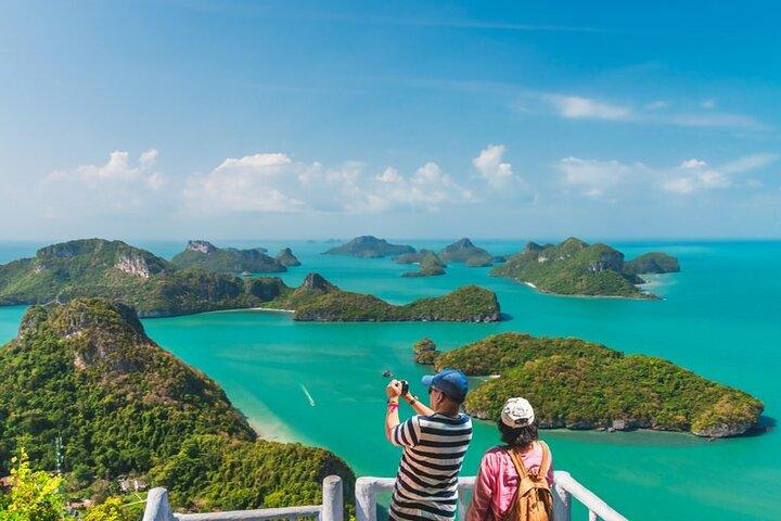 Angthong National Marine Park med motorbåt