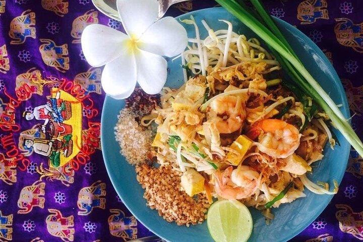 Kochabendkurs Chiang Mai Besuchen Sie den Bio-Garten und -Markt