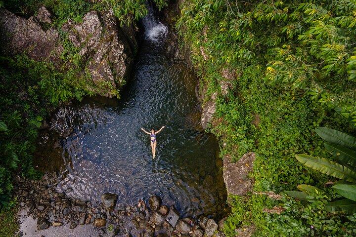 Excursão pela zona rural de Porto Rico com visita à cachoeira