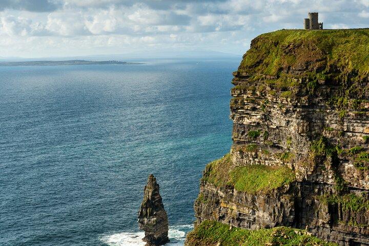 Excursión privada de un día a los acantilados de Moher desde Dublín