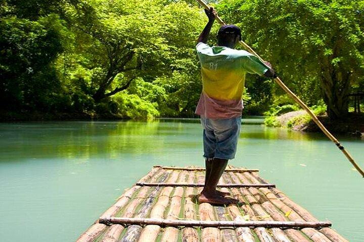 Excursion privée en rafting et en VTT au départ de Negril