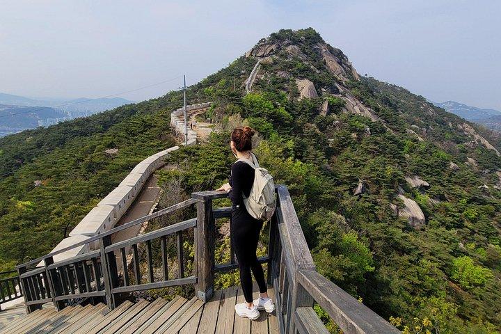 Inwangsan hike & historical sites