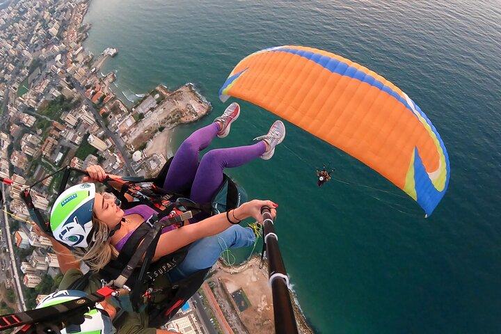 Paragliding-Aktivität im Libanon