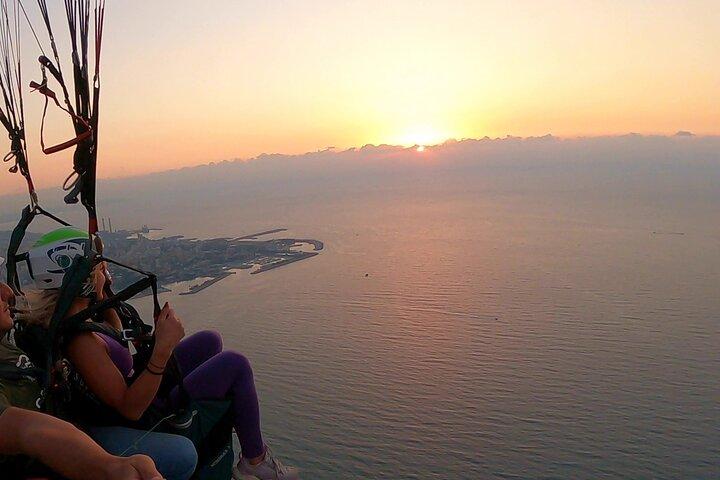 Paragliding-Aktivität im Libanon