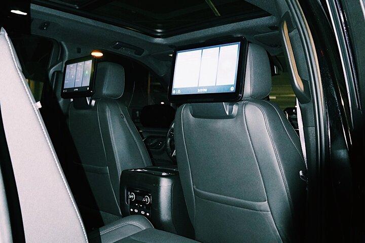 New Orleans Round Trip Chauffeur Driven Transport by Executive SUV