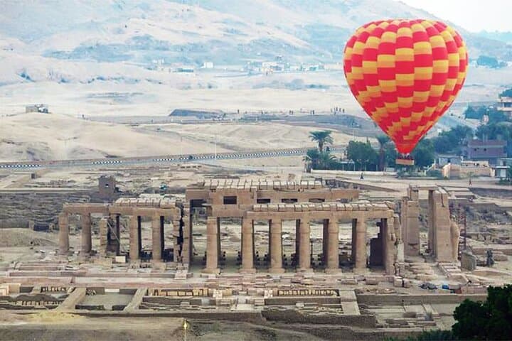 Hot Air Balloon ride luxor - VIP