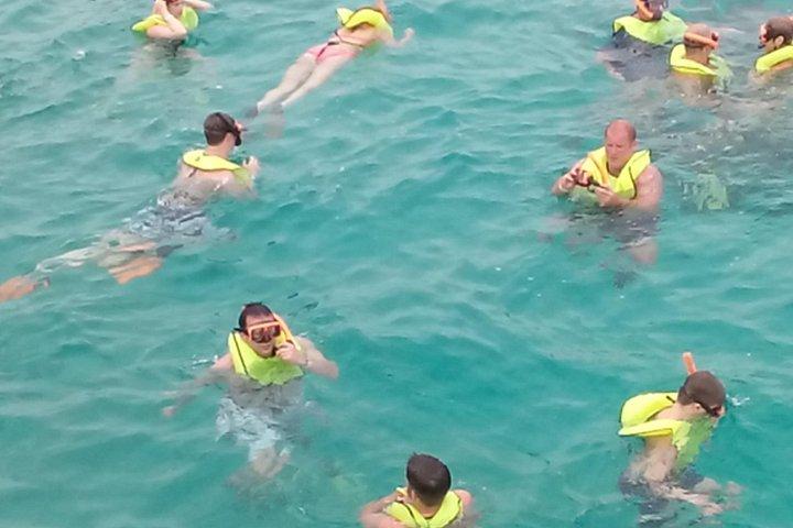 Ocho Rios Sunset Catamaran Cruise with Dinner