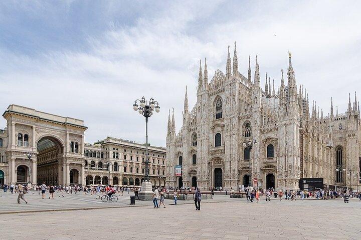 Privater Transfer von Mailand zum Flughafen Malpensa MXP im Auto oder Van