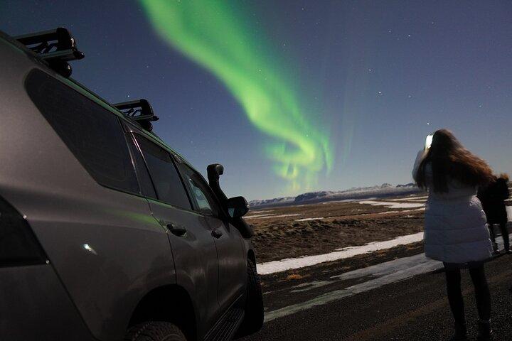 Northern Lights In SUV fuoristrada di lusso con foto e dolcetti