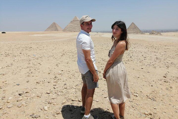 Private tour Giza pyramids, Sakkara& Memphis in Cairo/Giza hotels