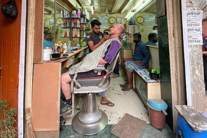 Dharavi Slum Tour em Mumbai com pacotes combinados e transferências