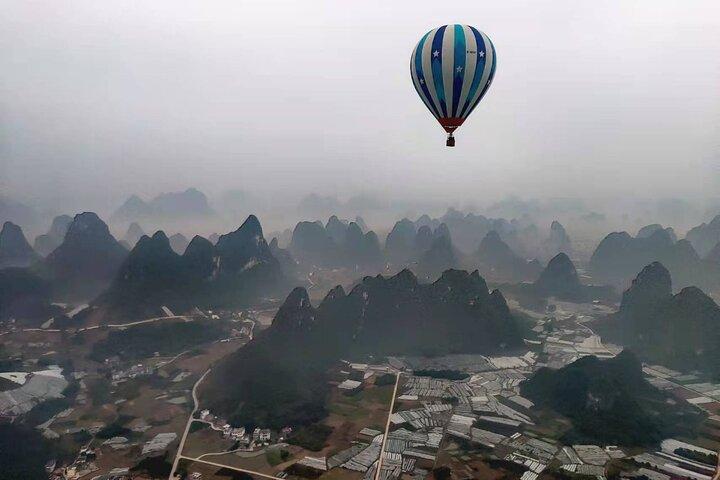 Excursão privada de meio dia Yangshuo Hot Air Ballooning Sunrise/Sunset