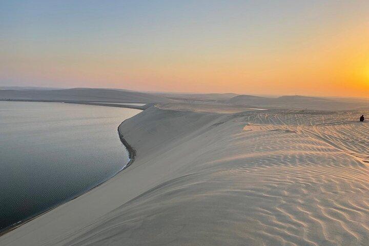 Doha:Wüstensafari, Sandboarding, Kamelritt & Binnenseetour