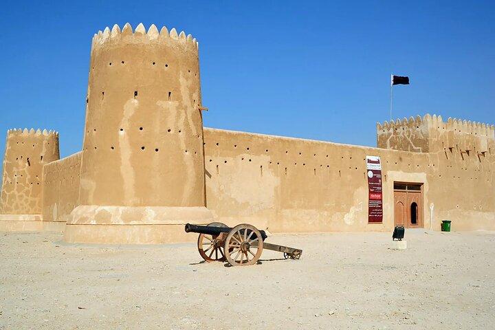 Explore o norte e o oeste do Qatar – Aventura de dia inteiro
