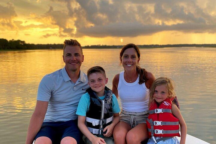 Private Hilton Head Sunset Dolphin Cruise - op til 6 gæster
