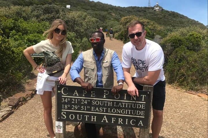 Cape Of Good Hope and Penguins viewing Private Tour