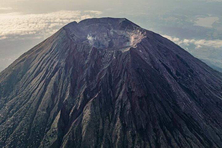San Miguel ( Chaparastique ) Epic Hiking Volcano
