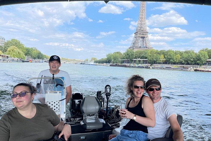 De bedste private krydstogter i Paris med fransk champagne og overraskelser